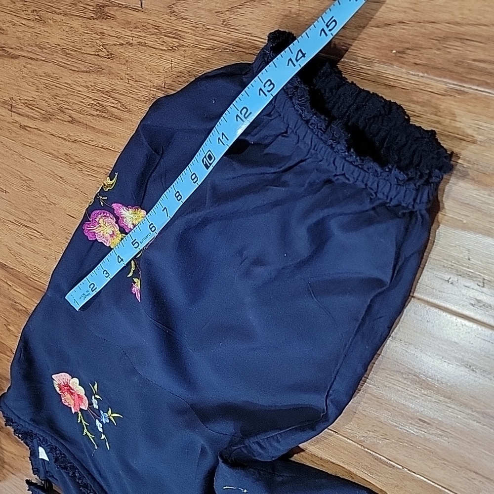 Sundance Floral Embroidered Navy Top - Picture 10 of 16